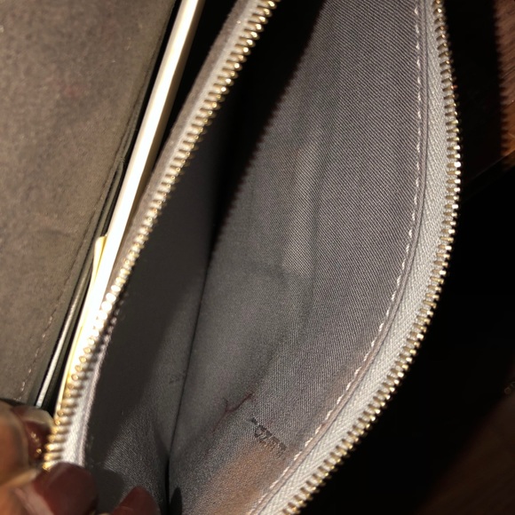 Authentic Fendi Wallet On Chain Monster Pink - Picture 10 of 17